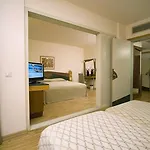 Hotel Blue Waters Club