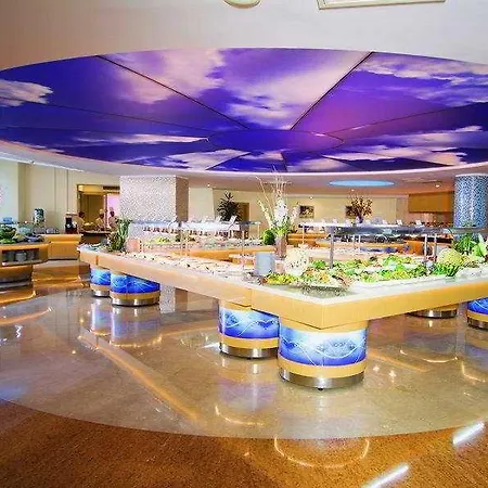 Blue Waters Club سيدي