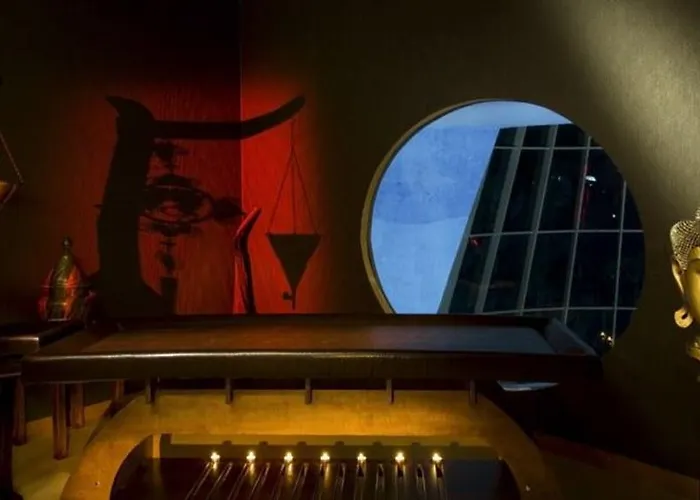 Blue Waters Club فندق 5*