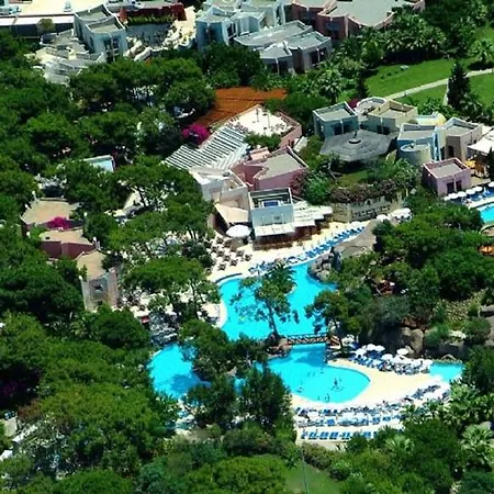 Blue Waters Club 5* Sidé