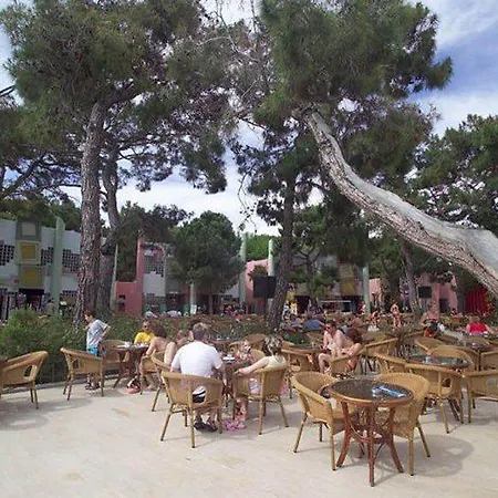 Blue Waters Club 5* Sidé